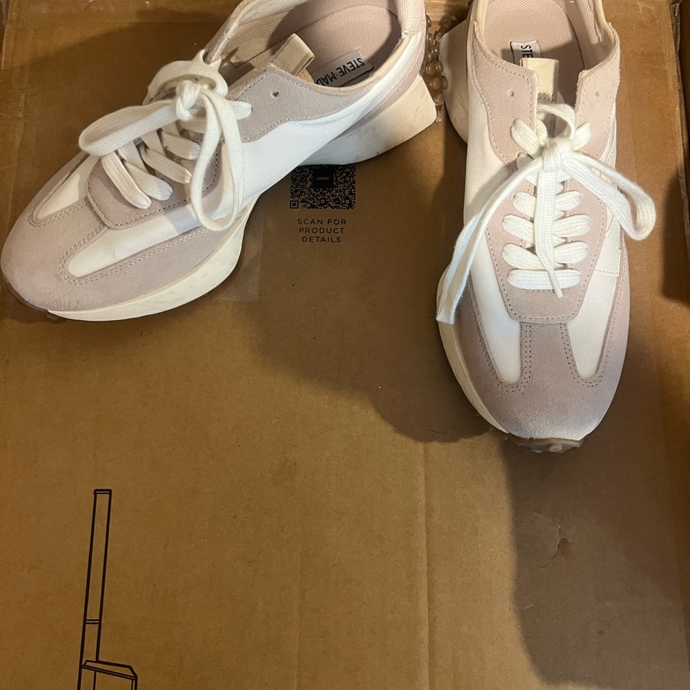 Steve Madden CAMPO Women's Beige and White Sneakers- Size 10. Gummy bottoms. - Picture 12 of 14